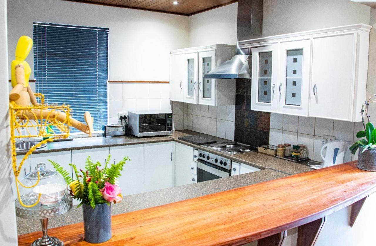 Hotel Sixty Three Bloemfontein Zewnętrze zdjęcie