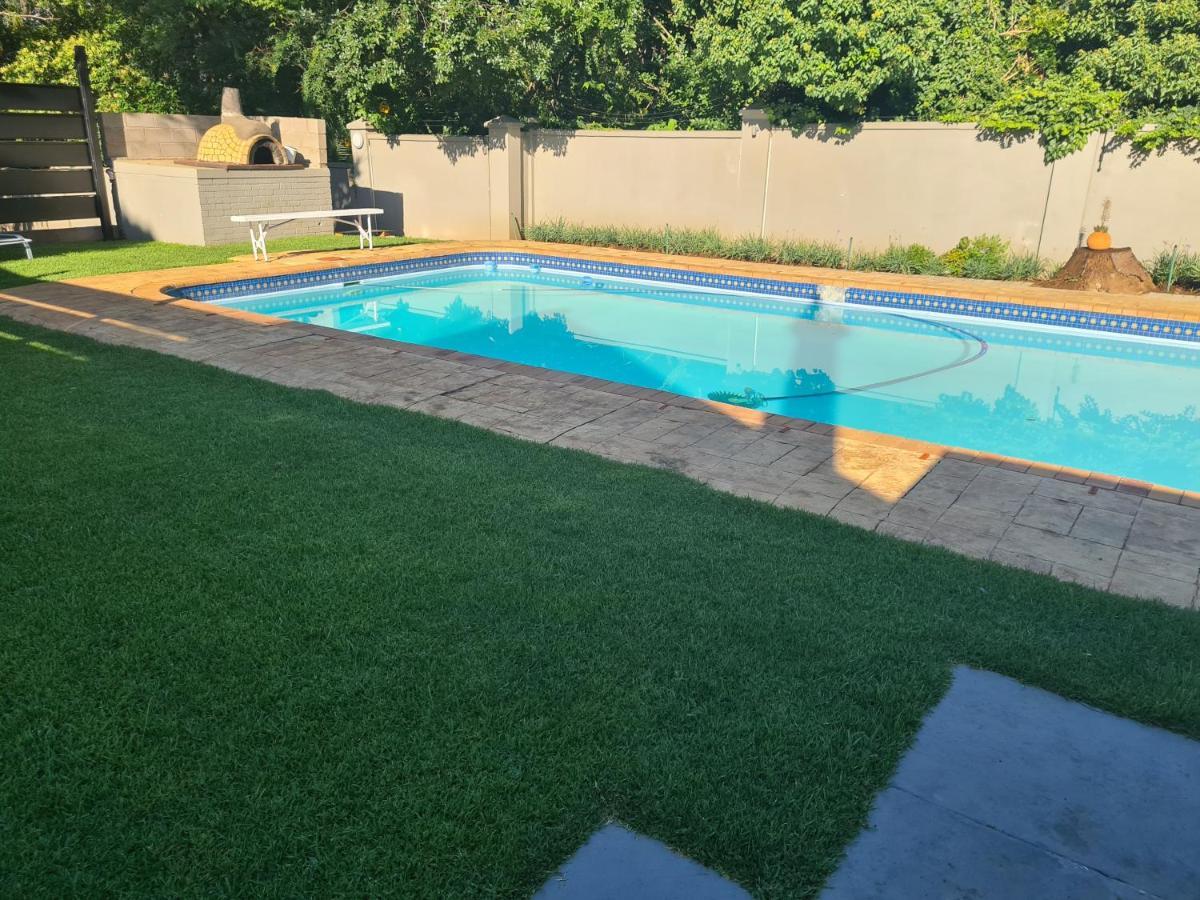 Hotel Sixty Three Bloemfontein Zewnętrze zdjęcie